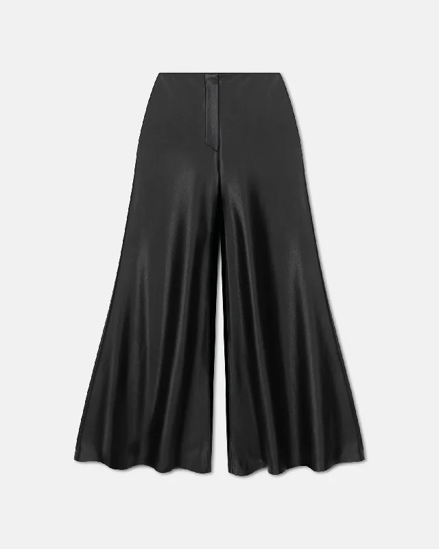 Wiraag - Flared Okobor™ Alt-Leather Pants - Black Comfortable Cargo Pants