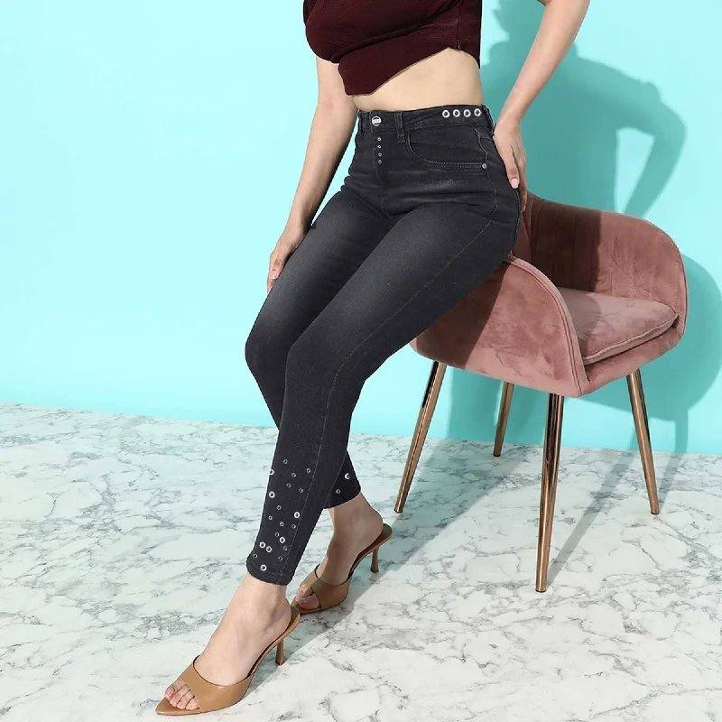 Women's Stud Hole Denim Pants Casual Skinny Fit Pants