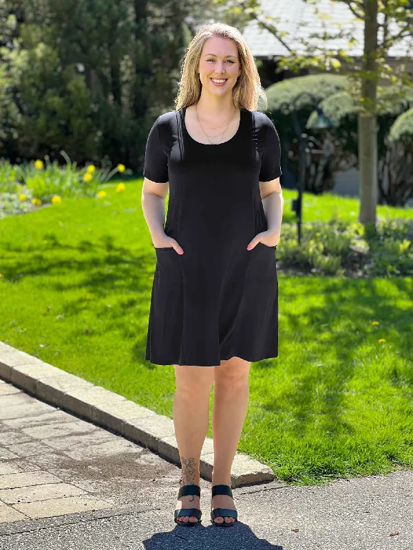 Zola t-shirt dress with pockets - FINAL SALE Graphic T-Shirt Round Neck Polyester