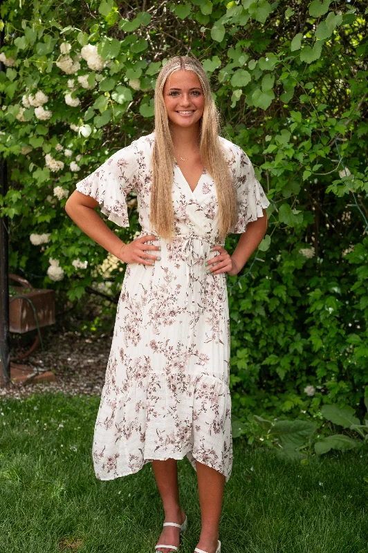 Half Length Angel Wing Sleeve Maxi Dress Comfortable Flowy Maxi Dress