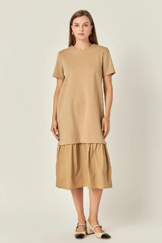Mixed Media Tee Maxi Dress Elegant Maxi Dress with Slit