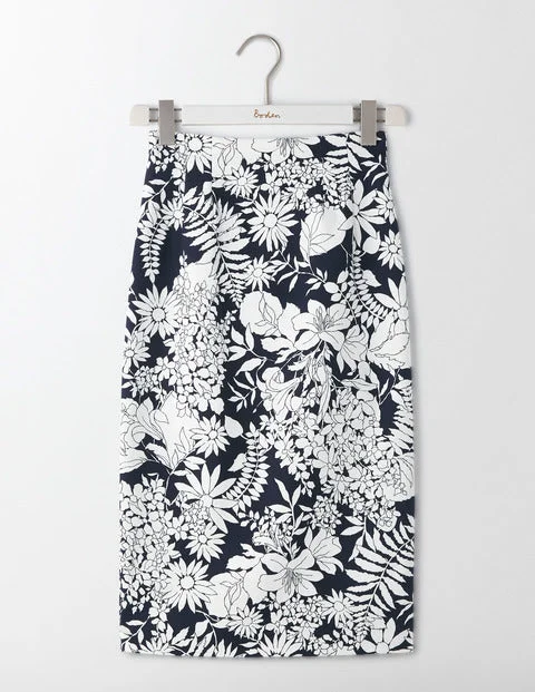 Richmond Pencil Skirt lace skirt romantic