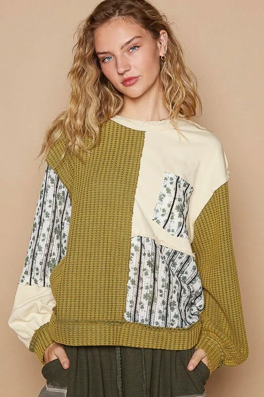 POL Exposed Seam Floral Patch Color Block Round Neck Sweatshirt - Yellow-Green Hoodie with Hem Raw Edge Edgy Unfinished POL Exposed Seam Floral Patch Color Block Round Neck Sweatshirt - Yellow-Green Hoodie with Hem Raw Edge Edgy Unfinished