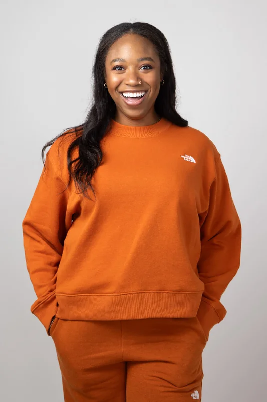 The North Face Evolution Fleece Sweatshirt for Women in Earthen Copper | NF0A88ZX-1I0 Hoodie with Hem Drawcord Adjustable Customizable